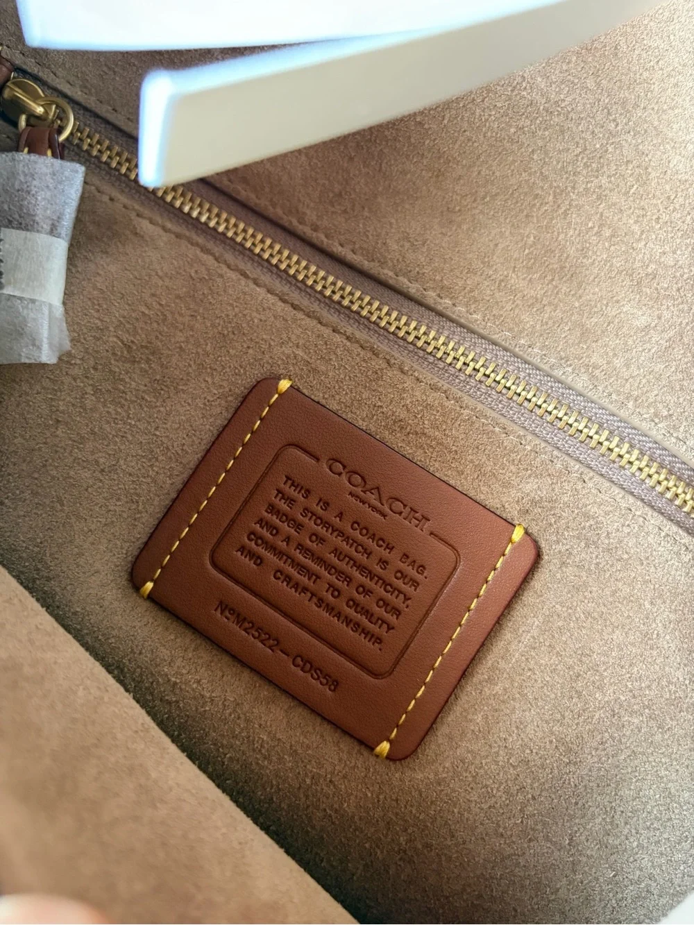 COACH chelsea vanilla 30